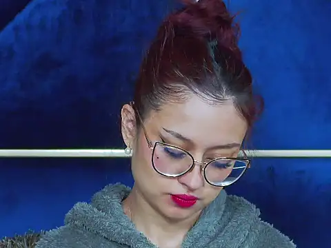 Snapshot of Ivanna_Teaser chatting on 10-27-25, 05:17 Ivanna Teaser online show from 10-27-25, 05:17