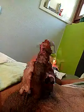 Snapshot of soli25418 chatting on 09-29-25, 02:11 soli25418 online show from 09-29-25, 02:11