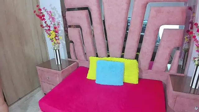 MaraKarly online show from 03-28-26, 12:27