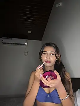 STRIP GLOW online show from 07-31-26, 12:32