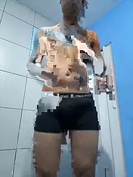 Snapshot of condenovin chatting on 09-16-25, 01:28 condenovin online show from 09-16-25, 01:28