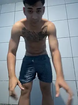 Snapshot of condenovin chatting on 09-30-25, 12:26 condenovin online show from 09-30-25, 12:26