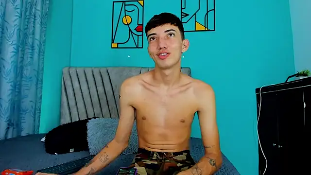 Maikol Ortiz online show from 04-26-26, 12:36