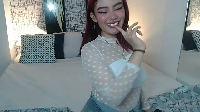 Snapshot of MIA_COLLLINS1 chatting on 09-11-25, 02:06 MIA COLLLINS1 online show from 09-11-25, 02:06