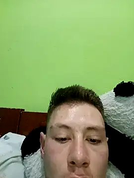 Snapshot of Bs69ms chatting on 10-31-25, 07:59 Bs69ms online show from 10-31-25, 07:59