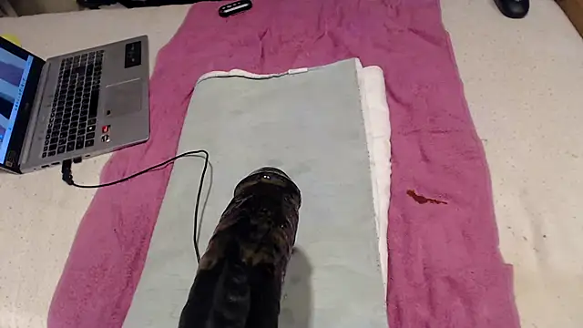 BiglovelyXXL online show from 11-19-25, 10:10