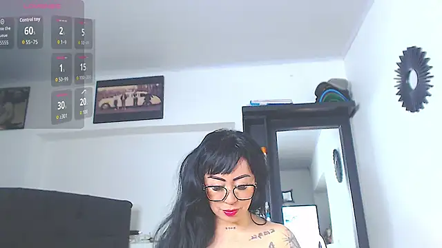 Vicky hotmilf online show from 06-03-26, 11:13
