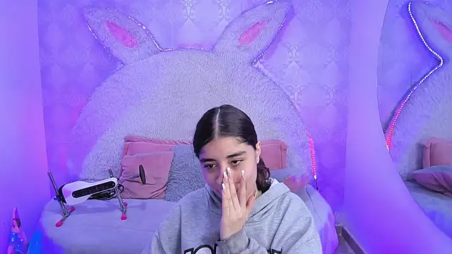 Gaby louse online show from 04-11-26, 07:18