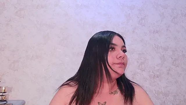 Mia and lexy online show from 06-08-26, 03:18
