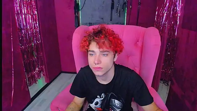 Blaiz Vok online show from 12-15-25, 08:46