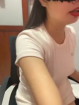 Snapshot of Thu_yaha chatting on 07-02-26, 04:51 Thu yaha online show from 07-02-26, 04:51