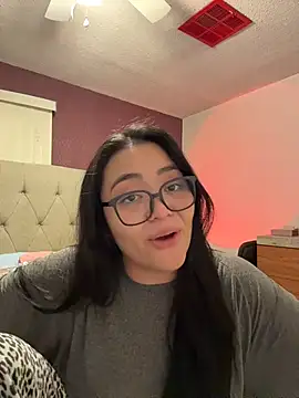 MyHoneyFrida online show from 01-12-26, 05:34