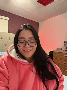 MyHoneyFrida online show from 01-13-26, 06:29