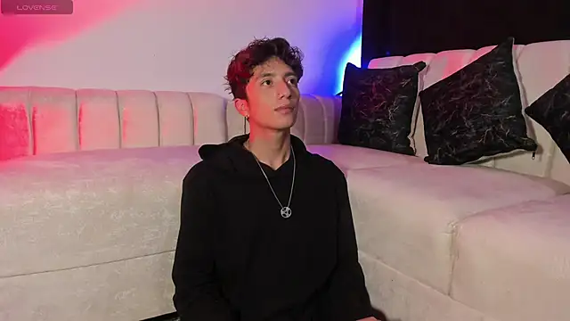 mhatias  online show from 04-20-26, 06:05