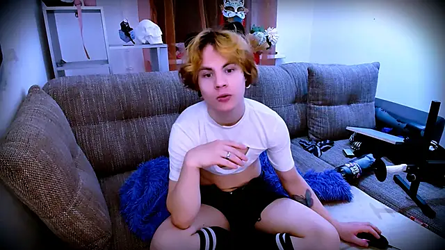 SparkyFerret online show from 11-20-25, 04:18