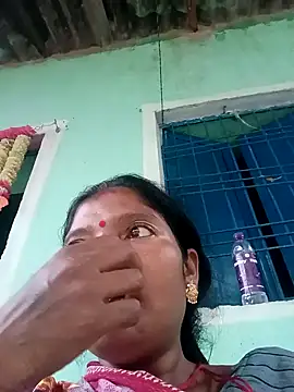 Jivika Jaiswal online show from 10-27-25, 01:20