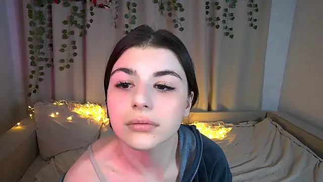 pyro flerrr online show from 09-19-25, 06:52