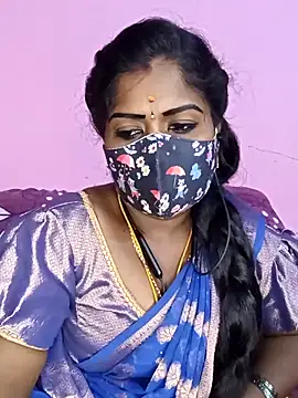 Snapshot of tamilammukuttyy chatting on 05-12-26, 04:04 tamilammukuttyy online show from 05-12-26, 04:04
