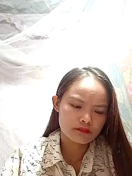 Snapshot of xinhxinhcute chatting on 09-23-25, 02:25 xinhxinhcute online show from 09-23-25, 02:25