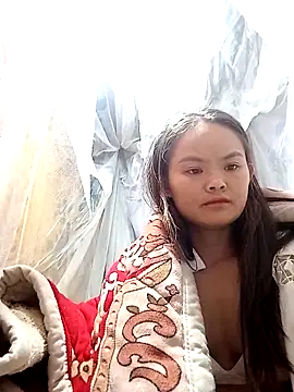 Snapshot of xinhxinhcute chatting on 10-09-25, 10:19 xinhxinhcute online show from 10-09-25, 10:19