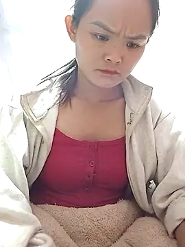 xinhxinhcute online show from 10-23-25, 10:30