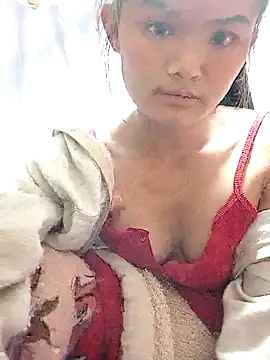 xinhxinhcute online show from 10-26-25, 02:50