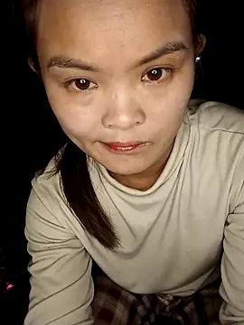 xinhxinhcute online show from 12-14-25, 02:17