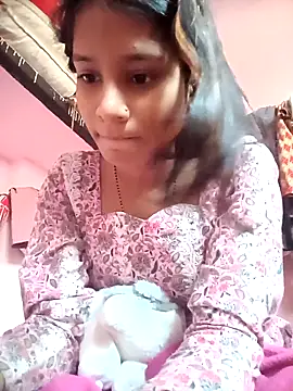 Snapshot of Hot_Mayra_ chatting on 10-24-25, 10:11 Hot Mayra online show from 10-24-25, 10:11