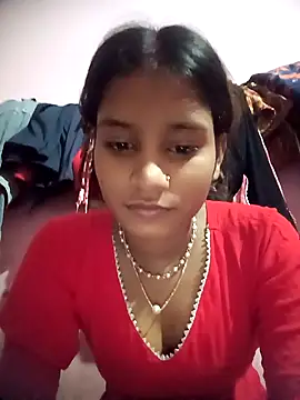 Snapshot of Hot_Mayra_ chatting on 10-29-25, 01:24 Hot Mayra online show from 10-29-25, 01:24