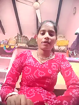 Snapshot of Hot_Mayra_ chatting on 10-31-25, 06:25 Hot Mayra online show from 10-31-25, 06:25