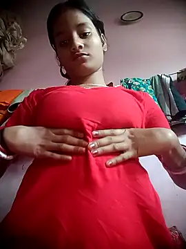 Snapshot of Hot_Mayra_ chatting on 11-08-25, 05:07 Hot Mayra online show from 11-08-25, 05:07