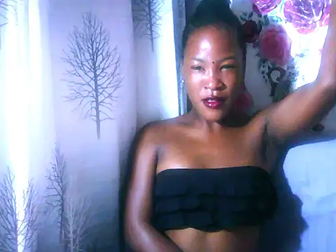 Snapshot of Indianeyestripper chatting on 12-16-25, 06:51 Indianeyestripper online show from 12-16-25, 06:51