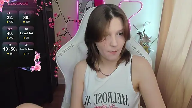 AudreyyKim online show from 05-14-26, 08:21