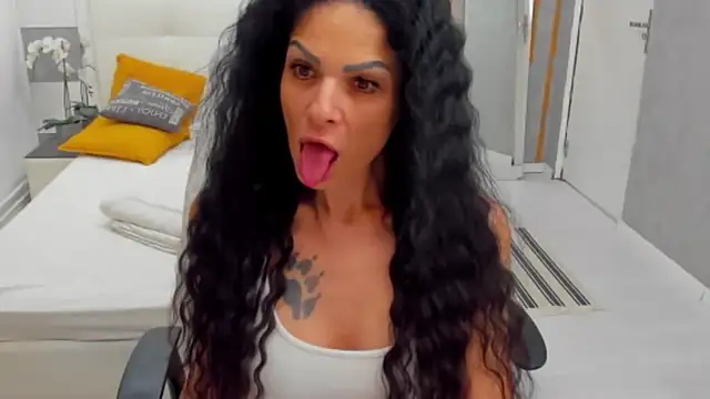 MarbellaRyder online show from 03-11-26, 04:35