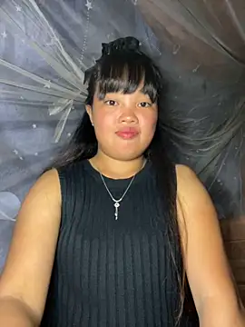 Snapshot of delwyn- chatting on 10-22-25, 03:34 delwyn- online show from 10-22-25, 03:34