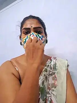 Snapshot of sherlin24 chatting on 10-12-25, 03:27 sherlin24 online show from 10-12-25, 03:27