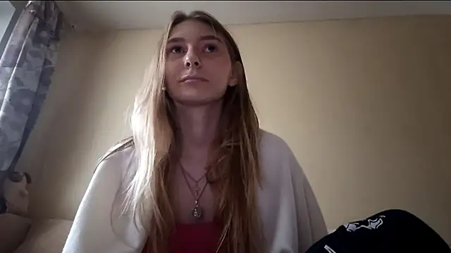 Nymera flare online show from 10-21-25, 06:14