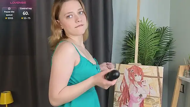 HollieCollelo online show from 12-16-25, 03:11