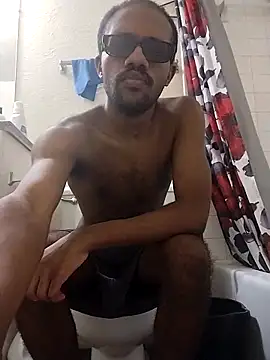 Snapshot of moneybaggtj chatting on 09-13-25, 04:40 moneybaggtj online show from 09-13-25, 04:40