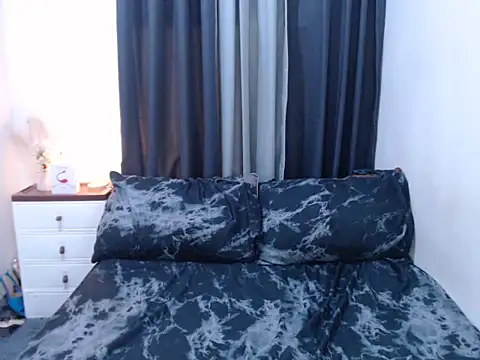 Snapshot of AngelHille chatting on 09-08-25, 03:44 AngelHille online show from 09-08-25, 03:44