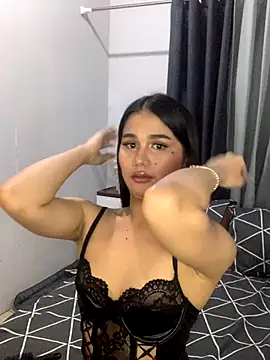 Snapshot of AngelHille chatting on 10-05-25, 03:54 AngelHille online show from 10-05-25, 03:54