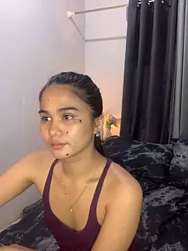 Snapshot of AngelHille chatting on 11-06-25, 05:47 AngelHille online show from 11-06-25, 05:47