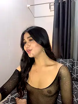 Snapshot of AngelHille chatting on 11-26-25, 05:58 AngelHille online show from 11-26-25, 05:58