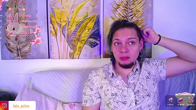 Snapshot of Laia_and_Damian chatting on 11-11-25, 12:27 Laia and Damian online show from 11-11-25, 12:27