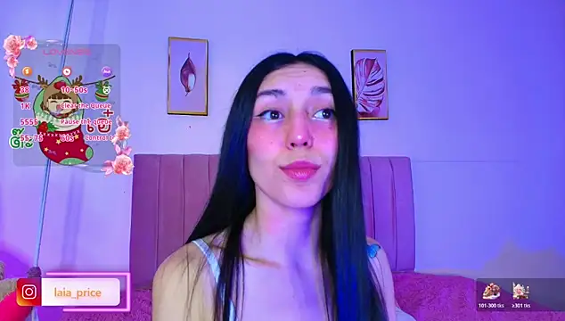 Snapshot of Laia_and_Damian chatting on 12-15-25, 03:00 Laia and Damian online show from 12-15-25, 03:00