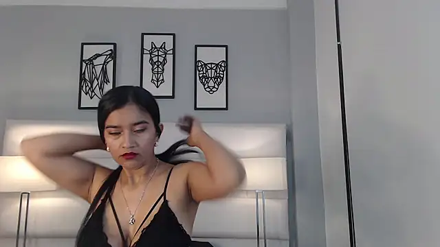 Snapshot of Valeria_Velez_ chatting on 10-10-25, 11:31 Valeria Velez online show from 10-10-25, 11:31