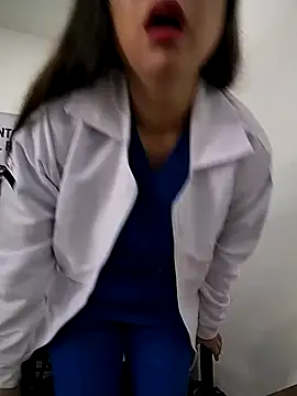 Madisson-04  online show from 11-11-25, 03:23