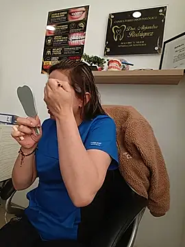 Madisson-04  online show from 07-11-26, 12:30