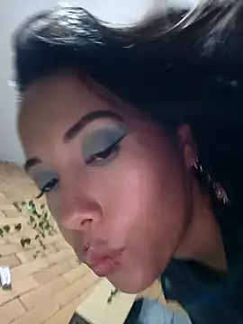 MiaForever1 online show from 04-21-26, 01:18