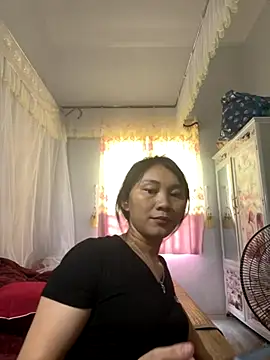 Snapshot of Almond-cute chatting on 09-09-25, 06:13 Almond-cute online show from 09-09-25, 06:13